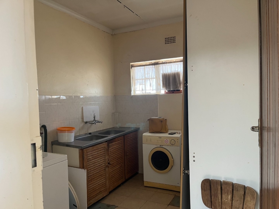 To Let 3 Bedroom Property for Rent in Stilfontein North West